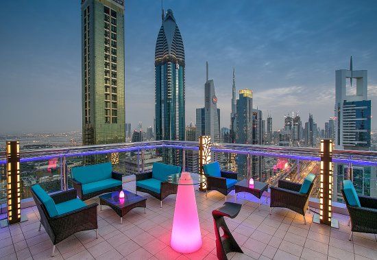 Level 43 Sky Lounge